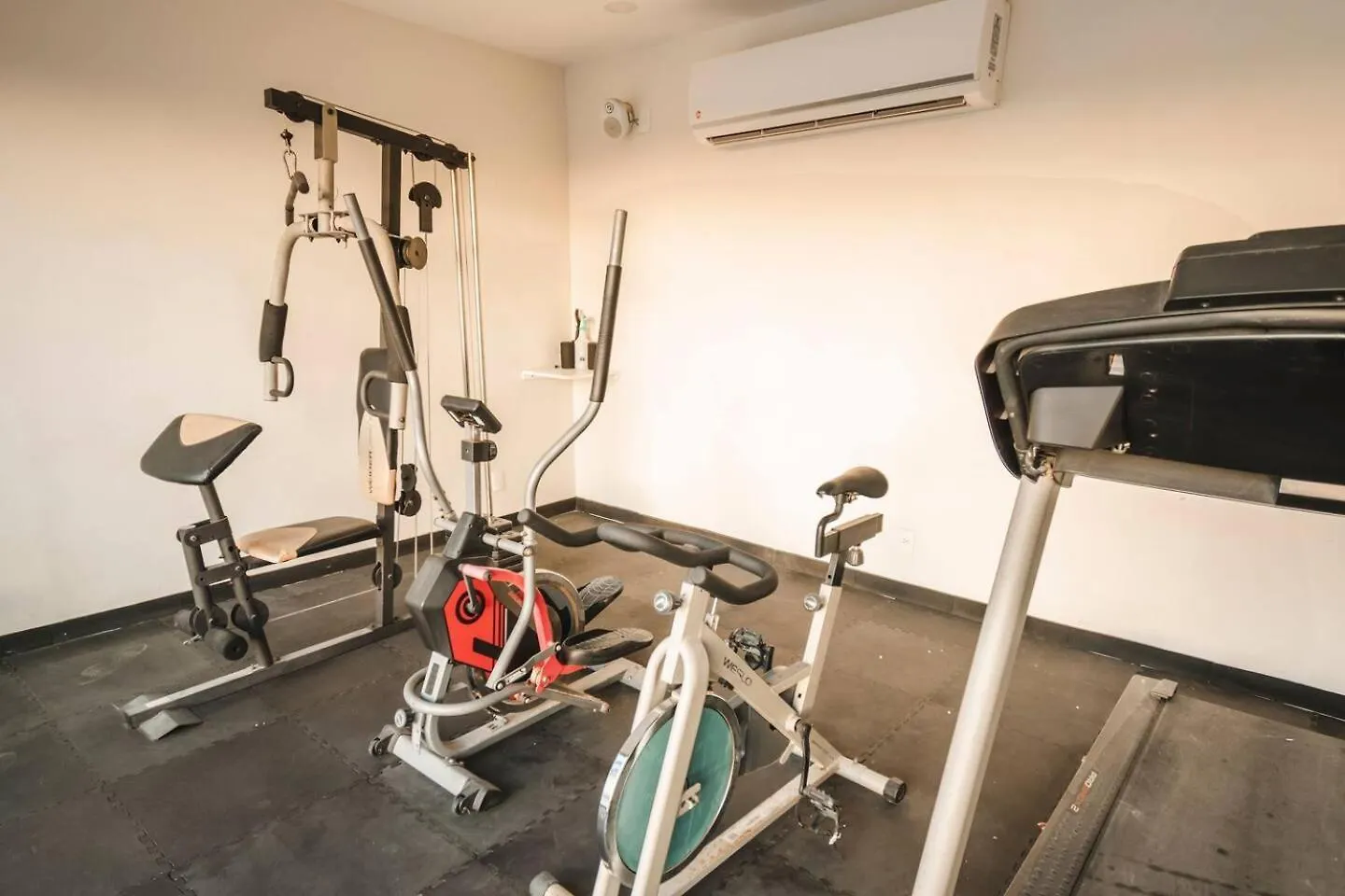 Apartment Estudio, Wifi, Tv, Cocina, Gym, Alberca, Seguridad Playa del Carmen