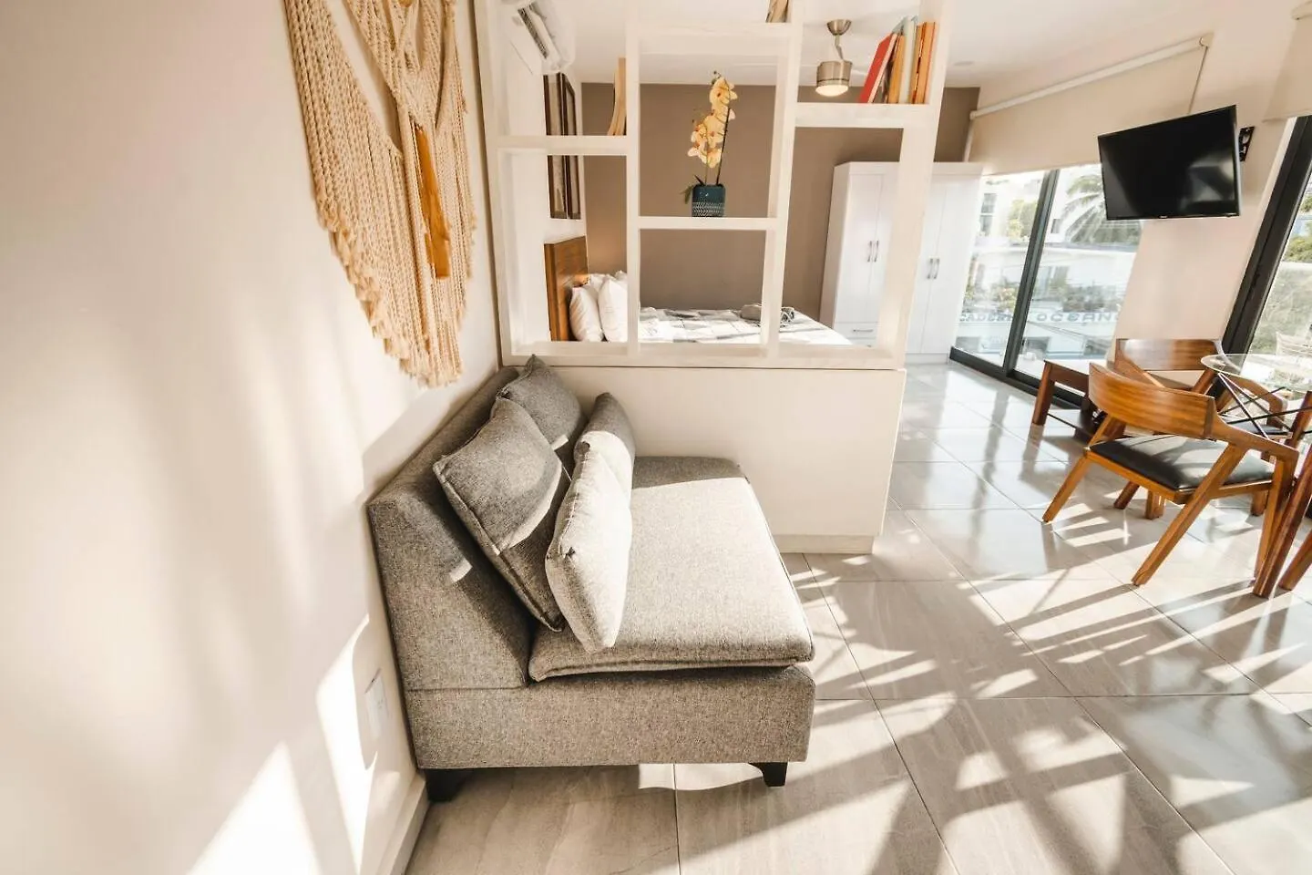 Estudio, Wifi, Tv, Cocina, Gym, Alberca, Seguridad Playa del Carmen