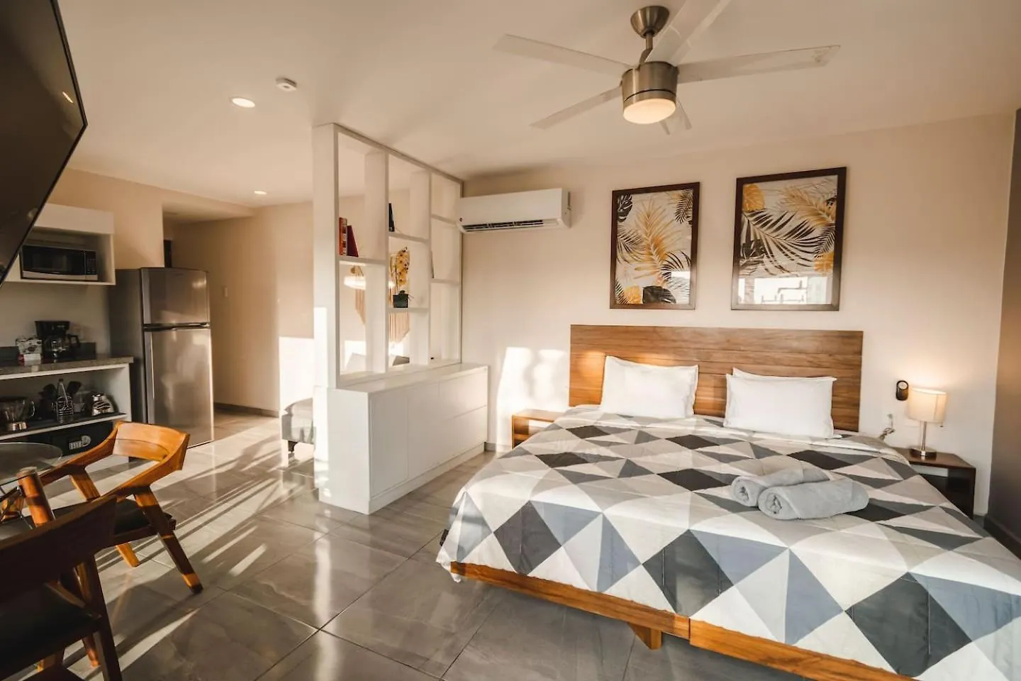 Estudio, Wifi, Tv, Cocina, Gym, Alberca, Seguridad Playa del Carmen